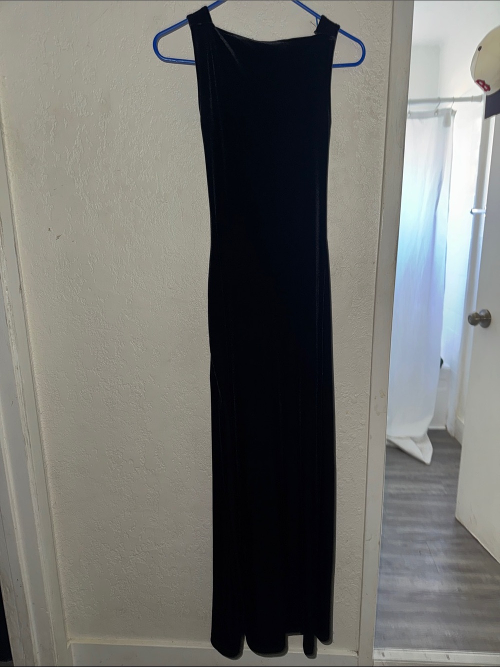 Elegant Black Velvet Maxi Dress